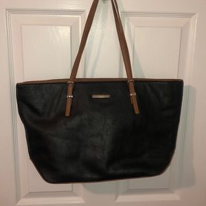 nine west black purse